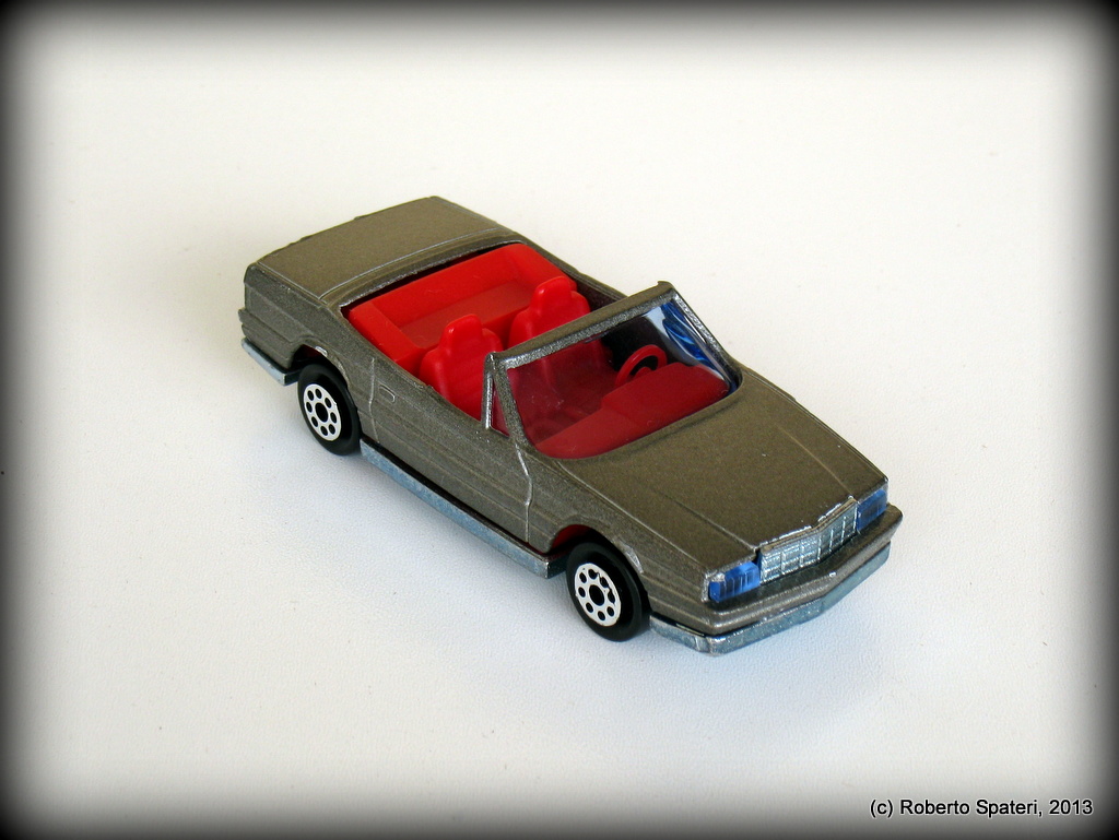 Majorette Cadillac Allante (n.253)